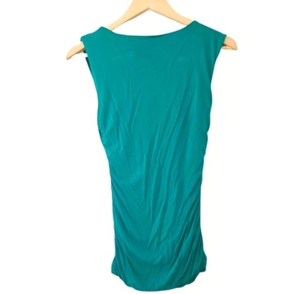 🌹2/$15 Maurices Ruched Green Blouse Sleeveless Wo - Picture 2 of 13